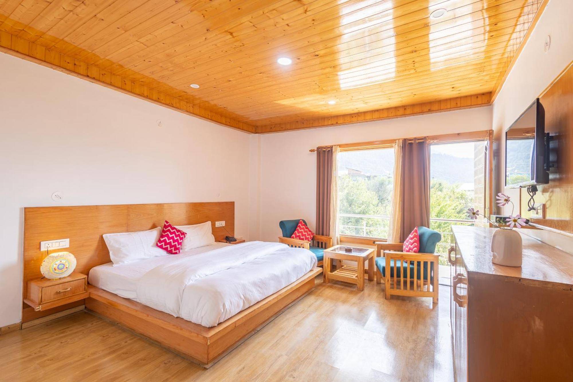 Aroha Residency- A Countryside Resort Manali  Exterior photo